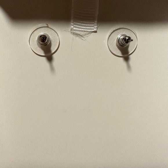 Christian Siriano Dangle Earrings - Picture 4 of 4